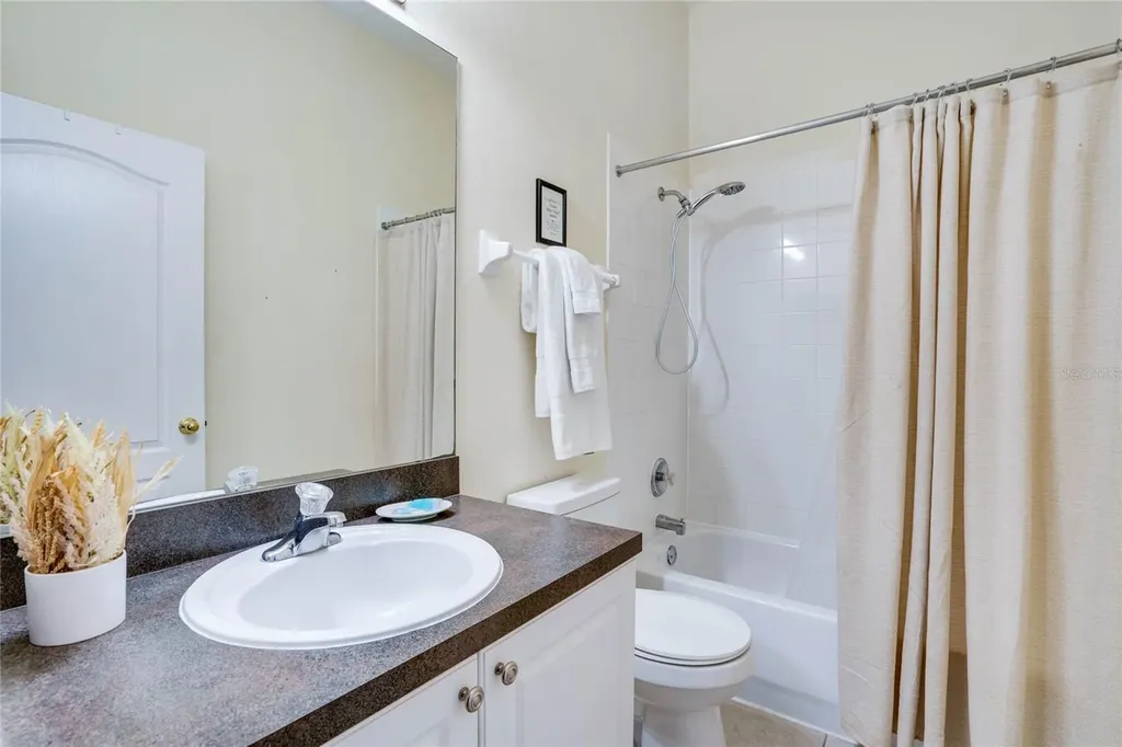1019 Tuscan Hills Boulevard Davenport FL 33897