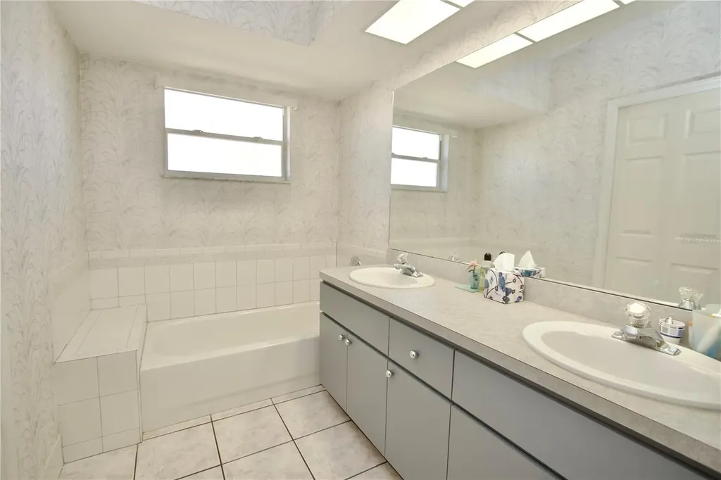 4429 Whitton Way New Port Richey FL 34653