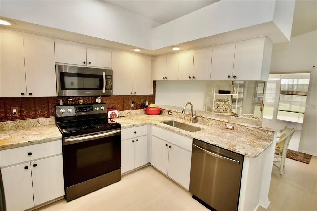 4429 Whitton Way New Port Richey FL 34653
