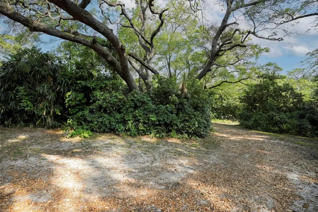 26 E Kelly Park Road Apopka FL 32712