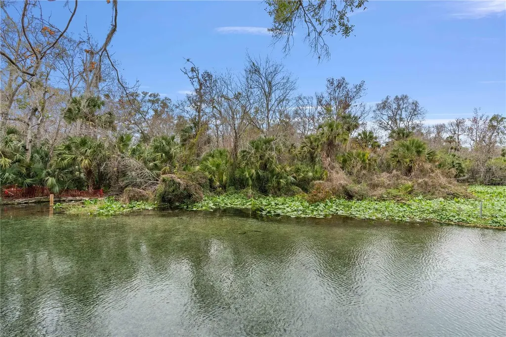 26 E Kelly Park Road Apopka FL 32712