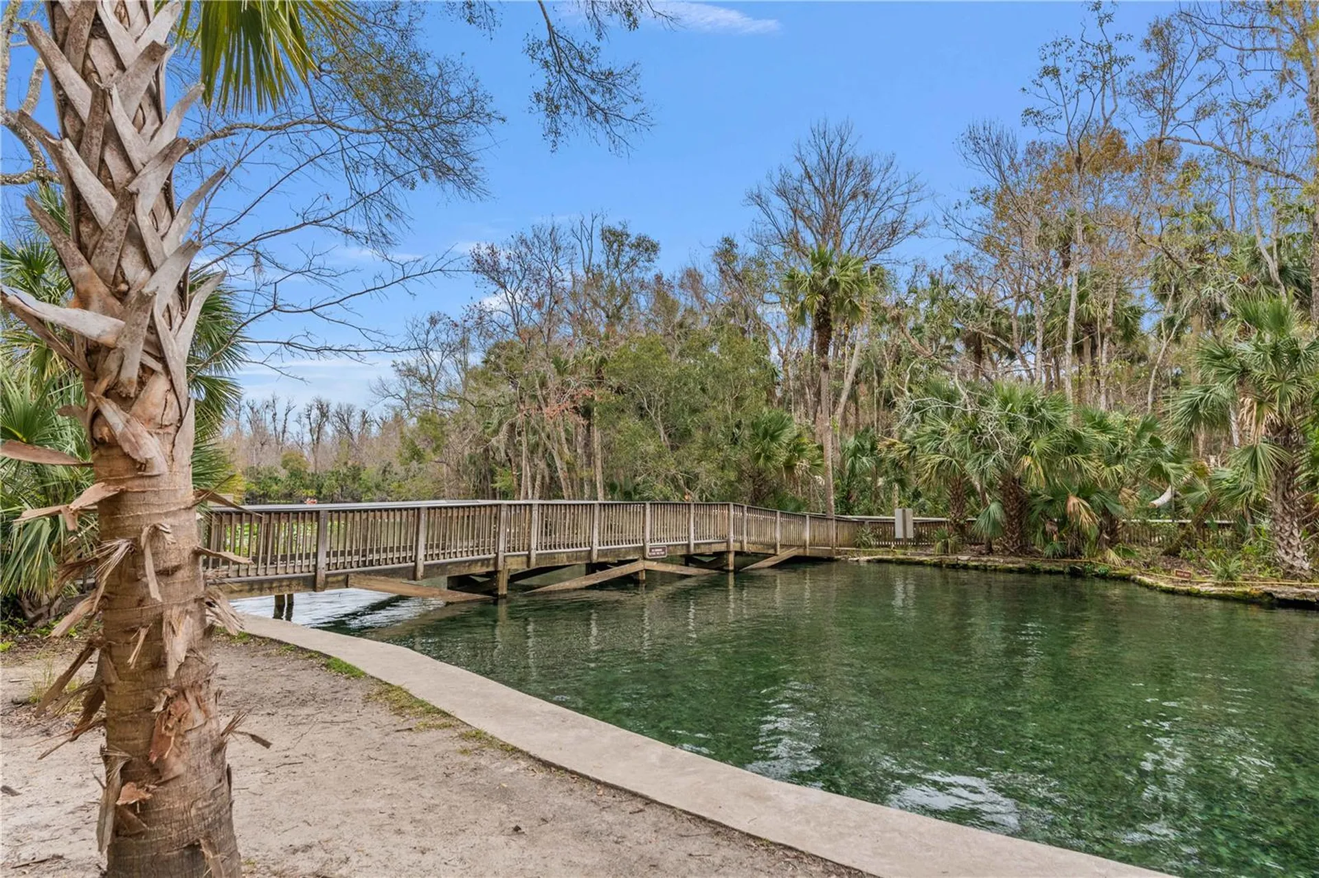 26 E Kelly Park Road Apopka FL 32712