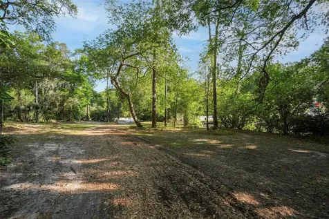 26 E Kelly Park Road Apopka FL 32712