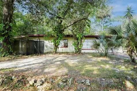 26 E Kelly Park Road Apopka FL 32712
