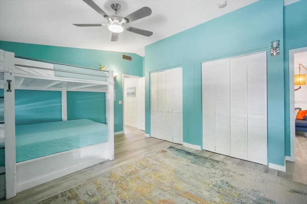 402 71st Street Holmes Beach FL 34217