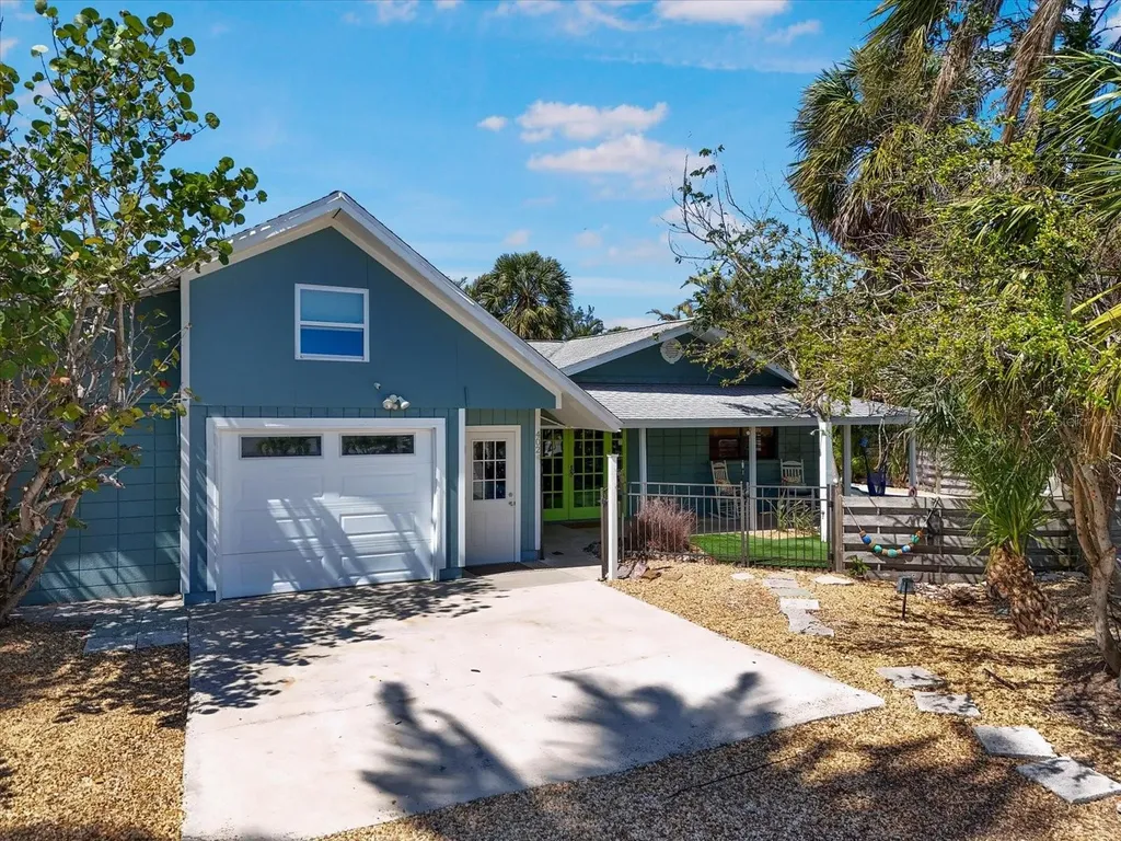 402 71st Street Holmes Beach FL 34217