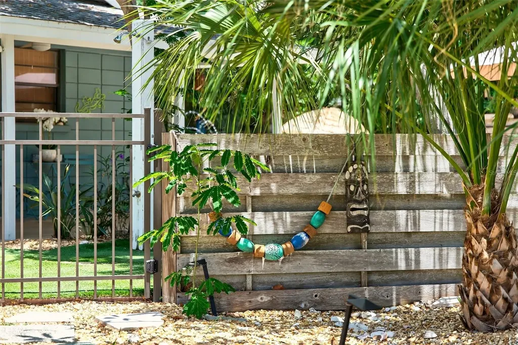 402 71st Street Holmes Beach FL 34217