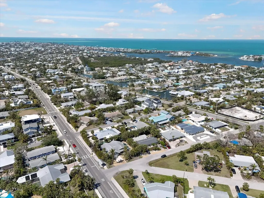 402 71st Street Holmes Beach FL 34217
