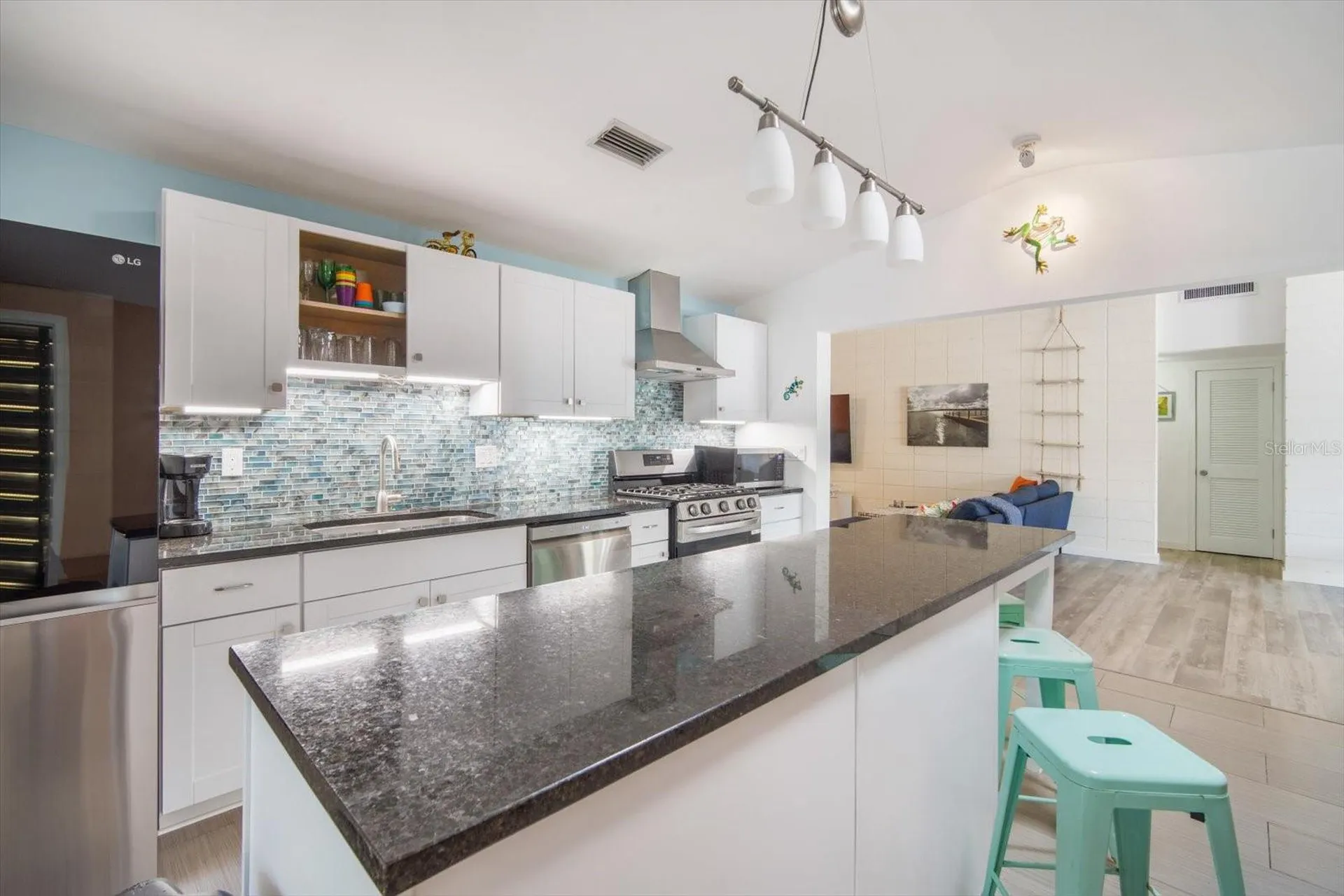 402 71st Street Holmes Beach FL 34217