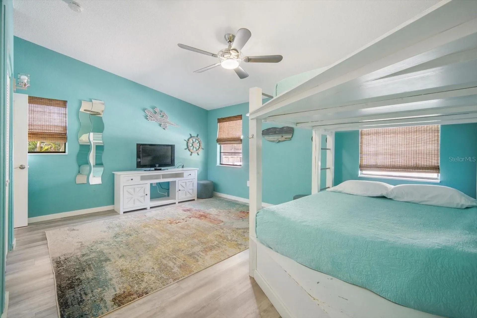 402 71st Street Holmes Beach FL 34217