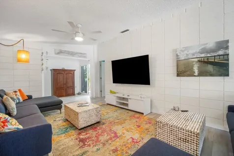 402 71st Street Holmes Beach FL 34217