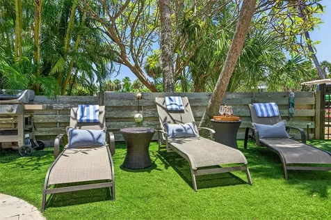 402 71st Street Holmes Beach FL 34217