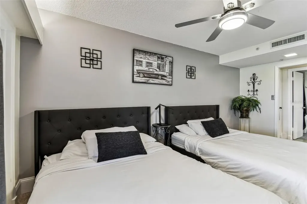 36750 Us 19 N Palm Harbor FL 34684