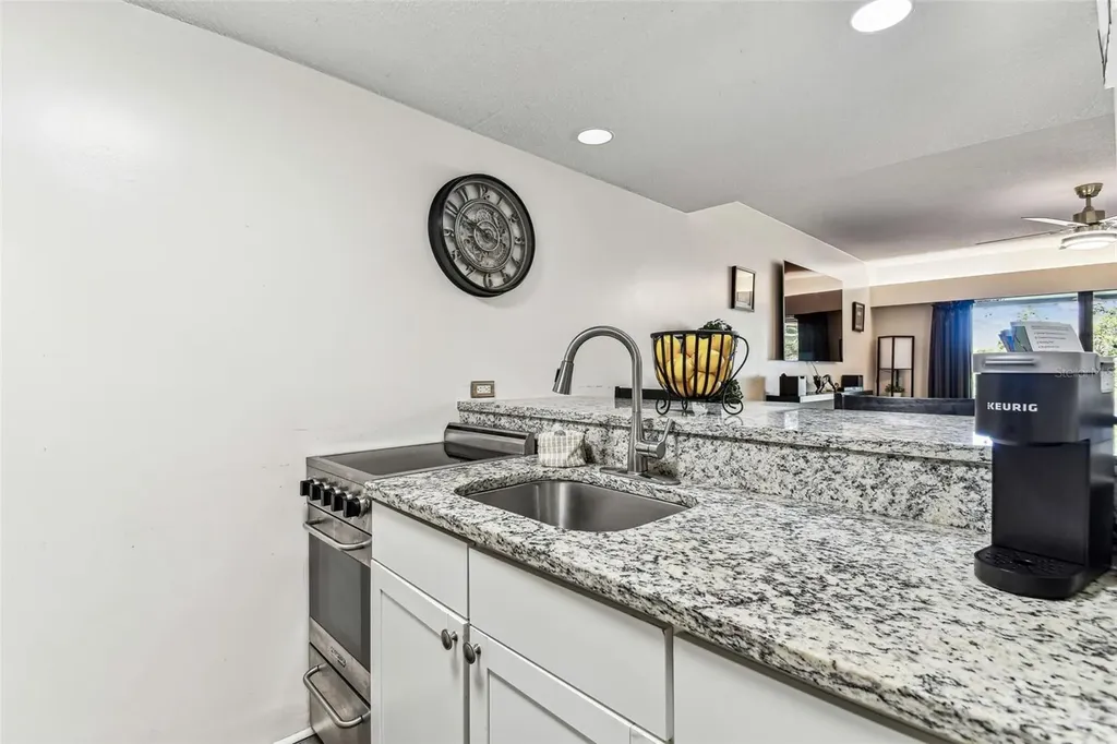 36750 Us 19 N Palm Harbor FL 34684