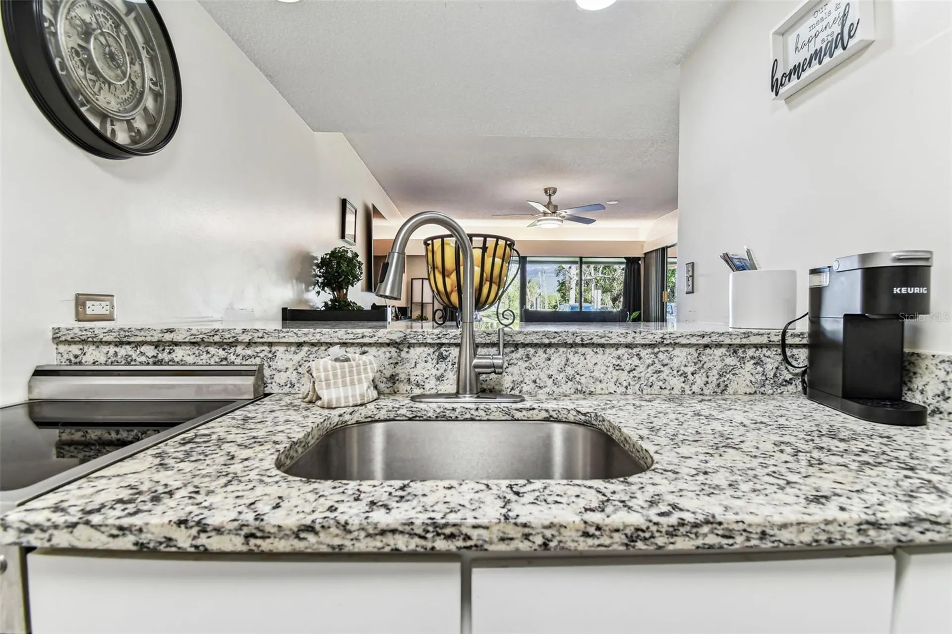36750 Us 19 N Palm Harbor FL 34684