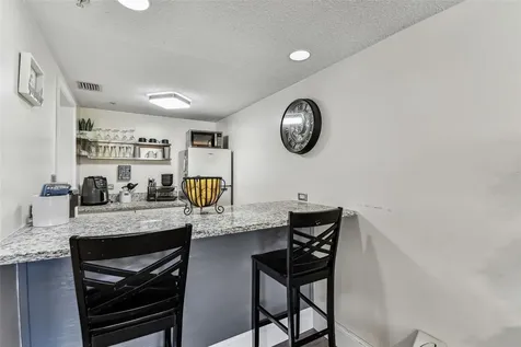 36750 Us 19 N Palm Harbor FL 34684