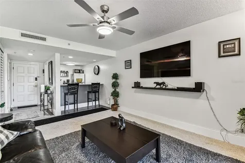 36750 Us 19 N Palm Harbor FL 34684