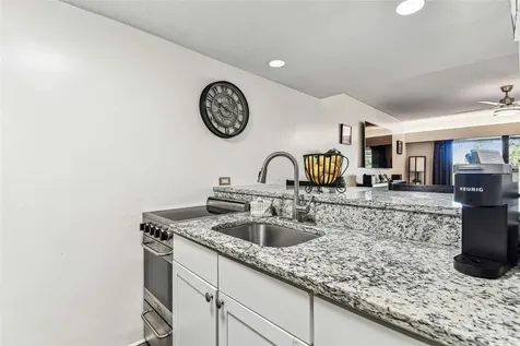 36750 Us 19 N Palm Harbor FL 34684