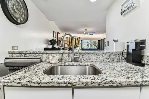 36750 Us 19 N Palm Harbor FL 34684