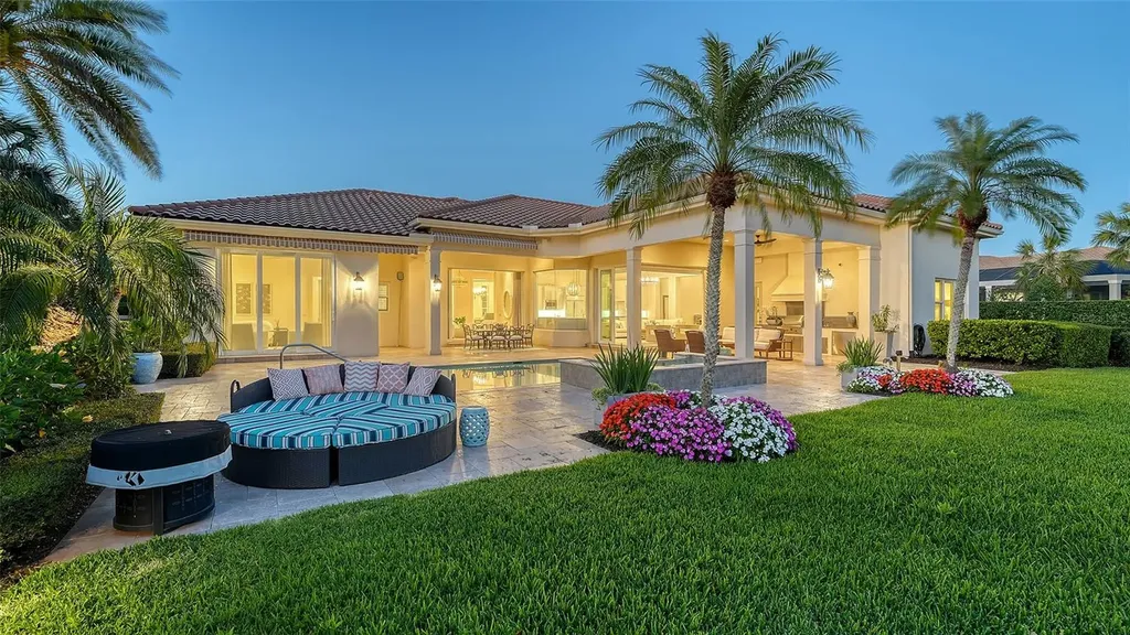 3153 Founders Club Drive Sarasota FL 34240