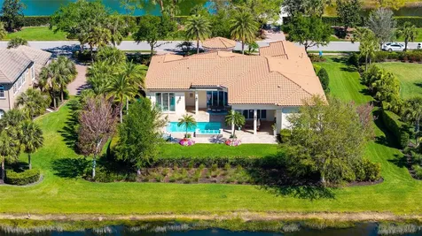 3153 Founders Club Drive Sarasota FL 34240
