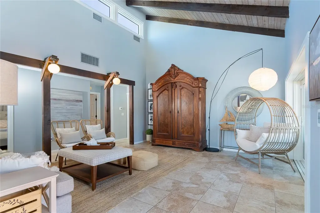 4078 N Beach Road Englewood FL 34223