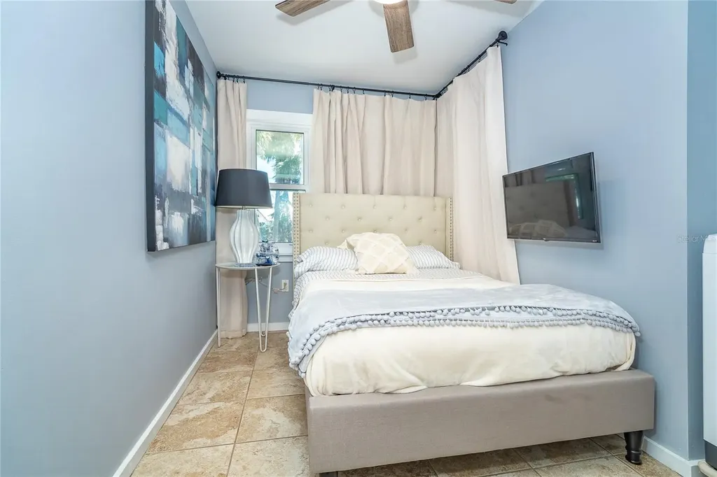 4078 N Beach Road Englewood FL 34223