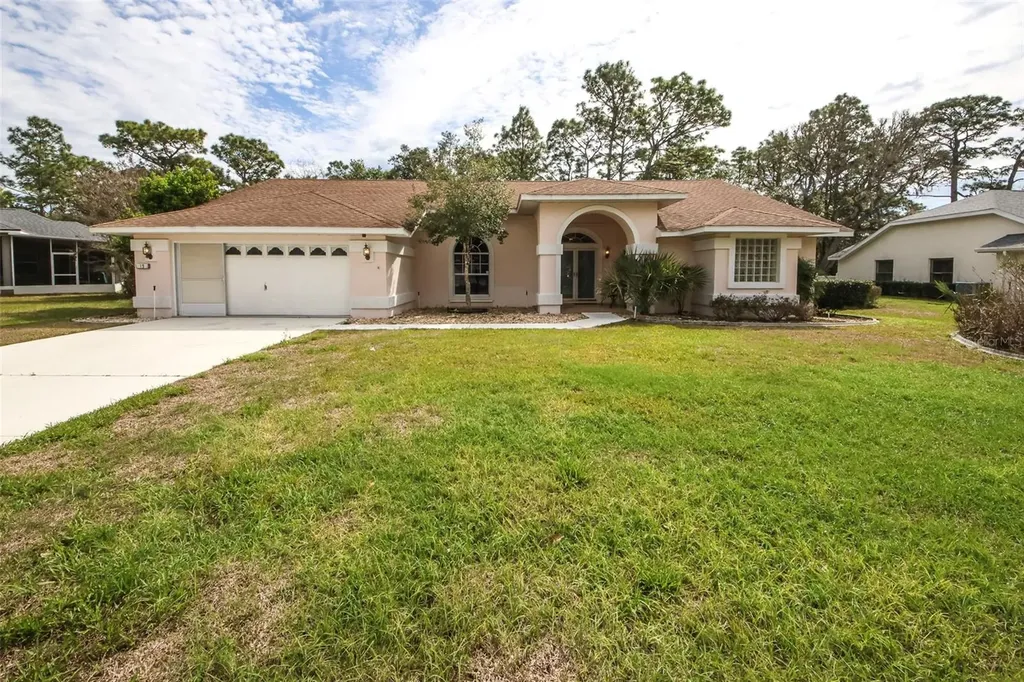 19 Mayflower Court S Homosassa FL 34446