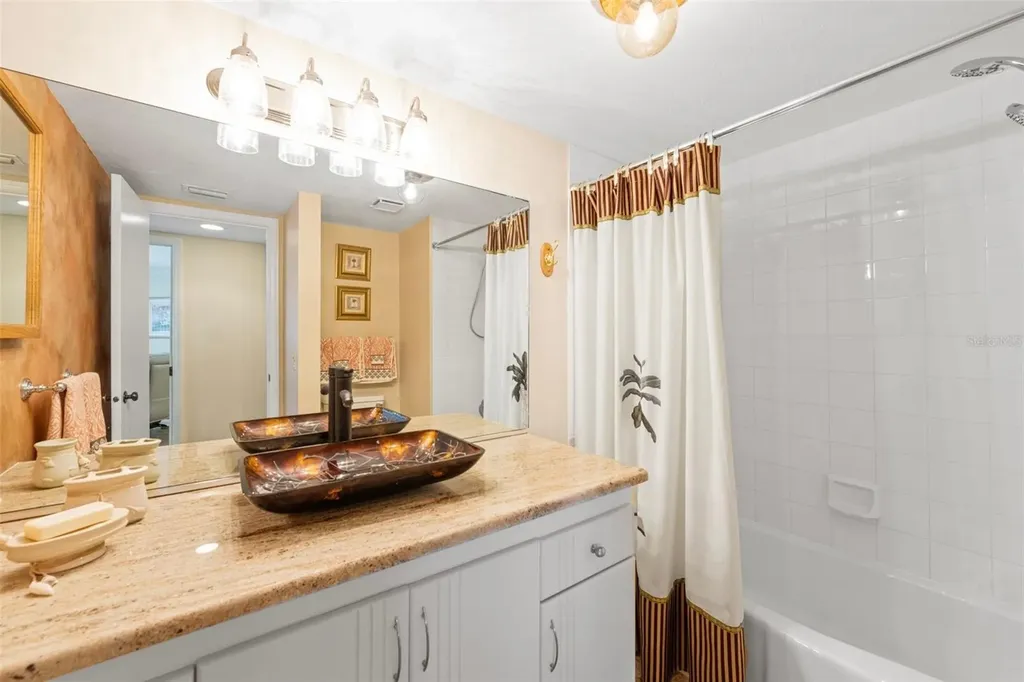 4453 46th Avenue W Bradenton FL 34210