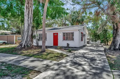 1664 10th Street Sarasota FL 34236