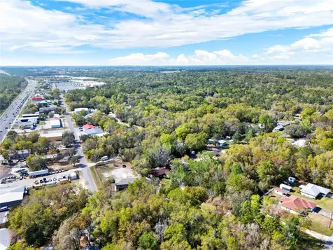 709 S Smith Avenue Inverness FL 34453