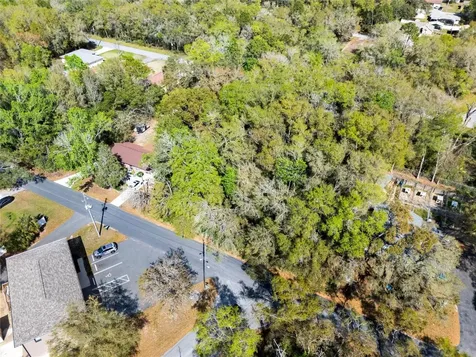 709 S Smith Avenue Inverness FL 34453