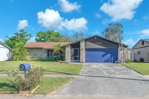 808 Centerwood Court Brandon FL 33511
