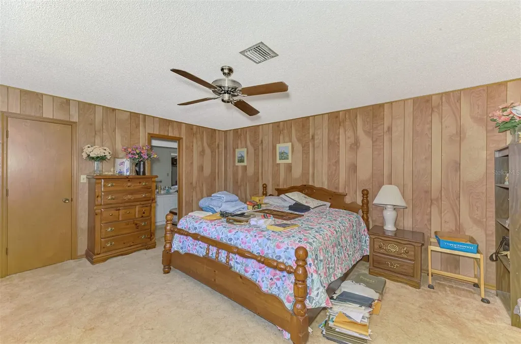 698 & West Perry W Perry Street Englewood FL 34223