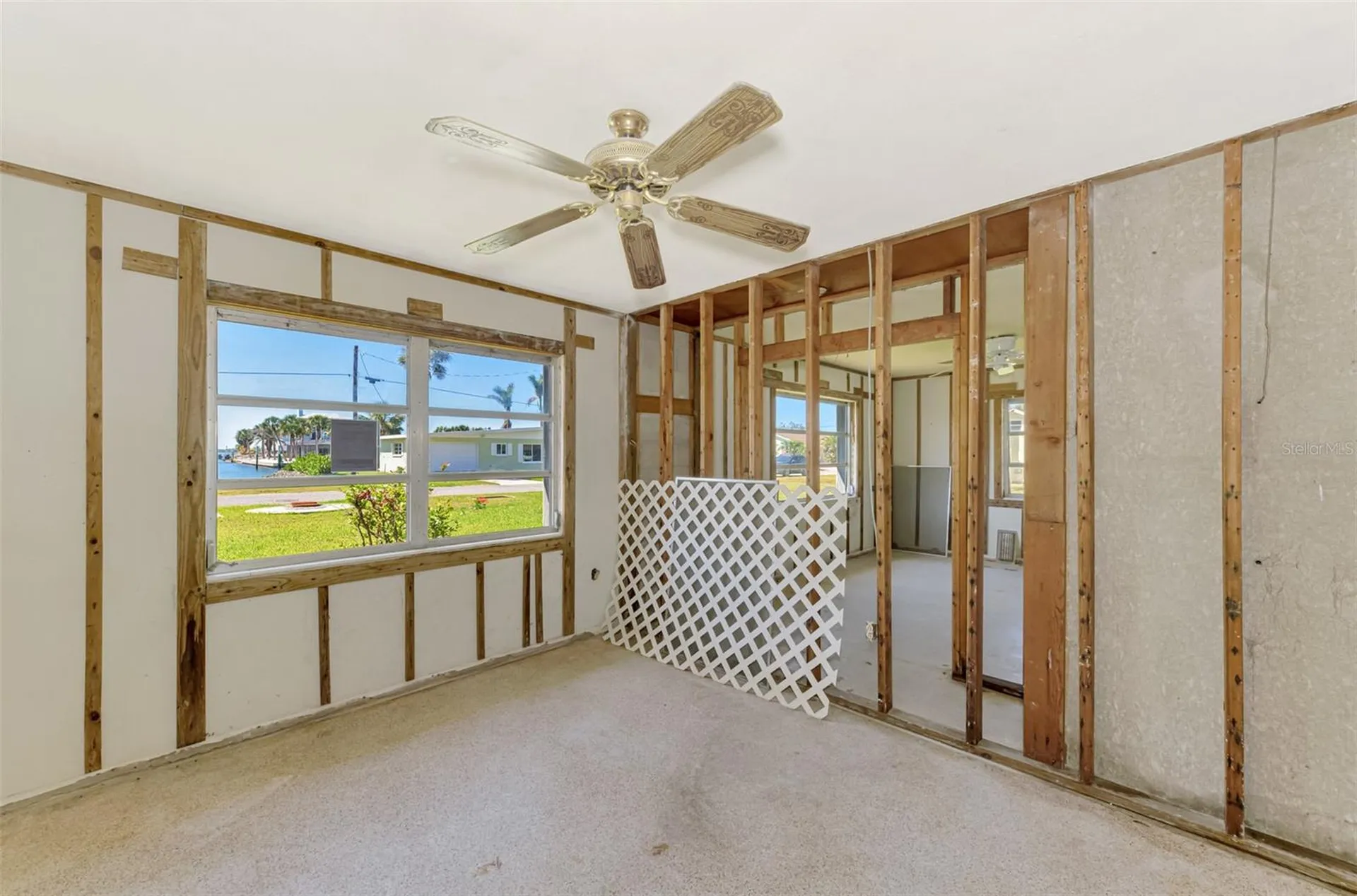 698 & West Perry W Perry Street Englewood FL 34223