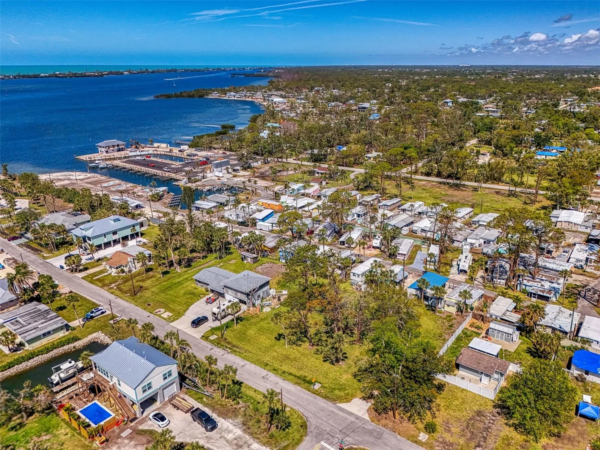 698 & West Perry W Perry Street Englewood FL 34223