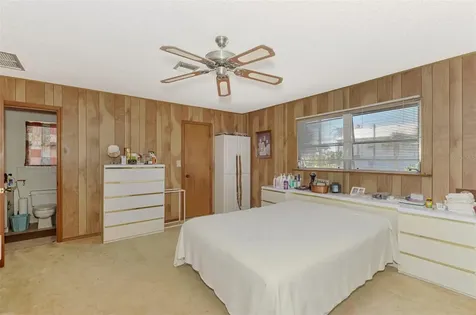 698 & West Perry W Perry Street Englewood FL 34223