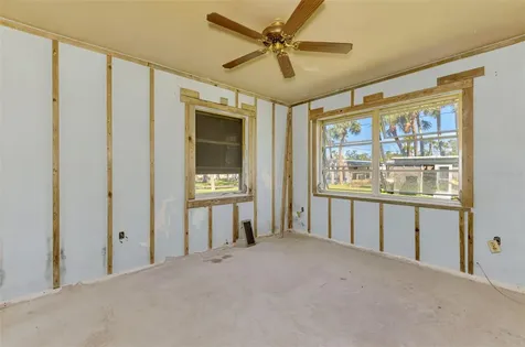 698 & West Perry W Perry Street Englewood FL 34223