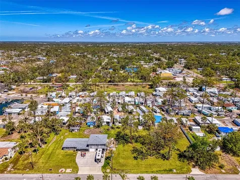 698 & West Perry W Perry Street Englewood FL 34223