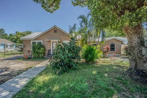8719 N Ola Avenue Tampa FL 33604