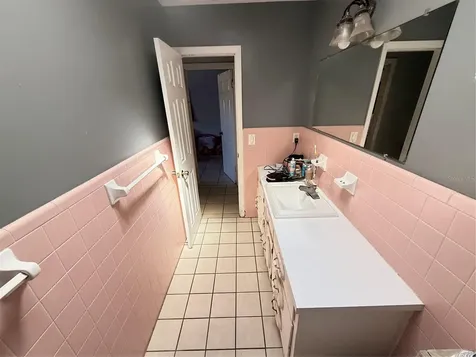 460 W Pierce Street Lake Alfred FL 33850