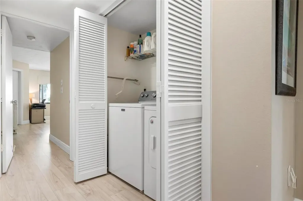 1900 Cove II Place Sarasota FL 34242