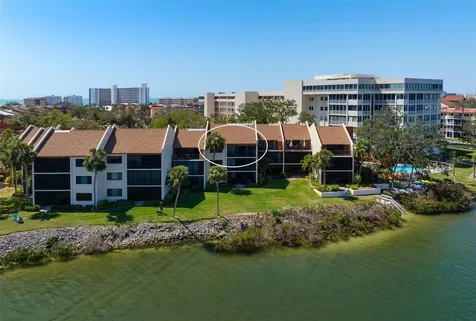 1900 Cove II Place Sarasota FL 34242