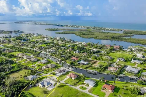 240 Spaniards Road Placida FL 33946
