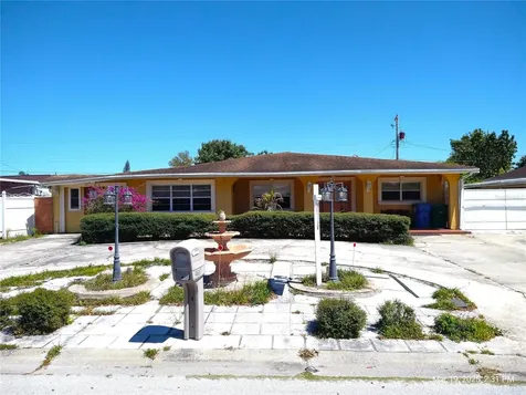 4607 N Saint Vincent Street Tampa FL 33614