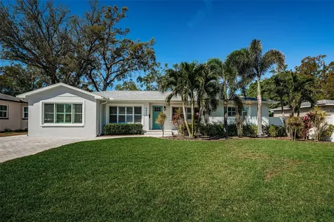 4024 17th Street N St Petersburg FL 33714
