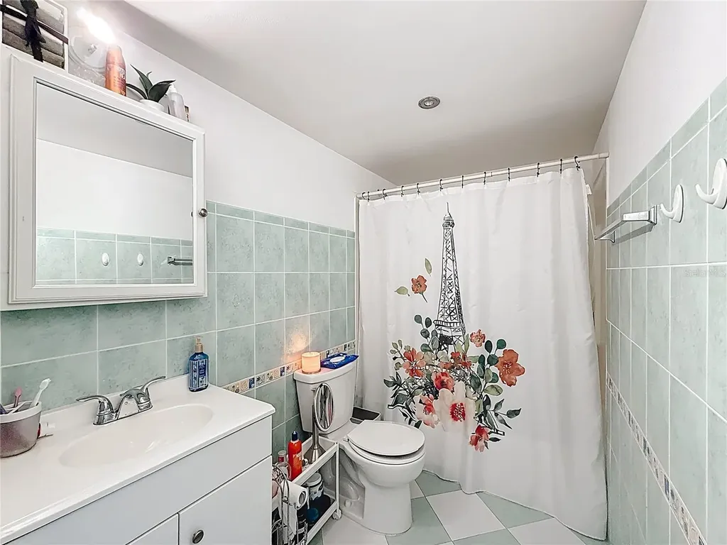 6065 NW 186th Street Hialeah FL 33015