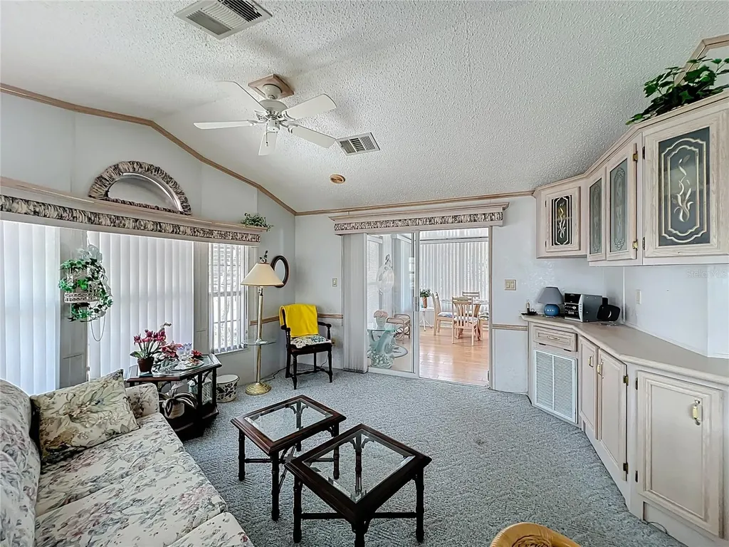 194 Big Pine Avenue S Frostproof FL 33843