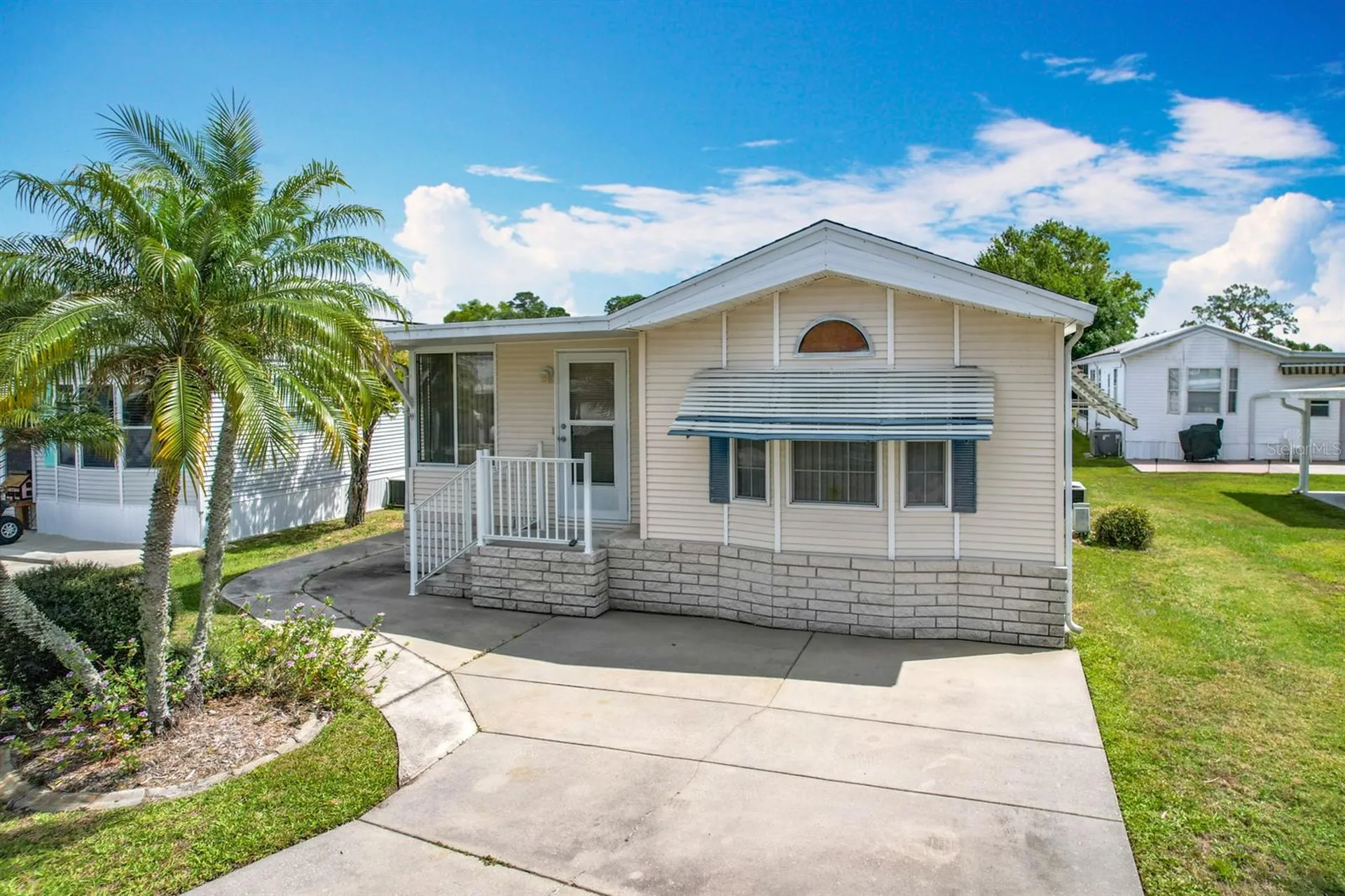 194 Big Pine Avenue S Frostproof FL 33843