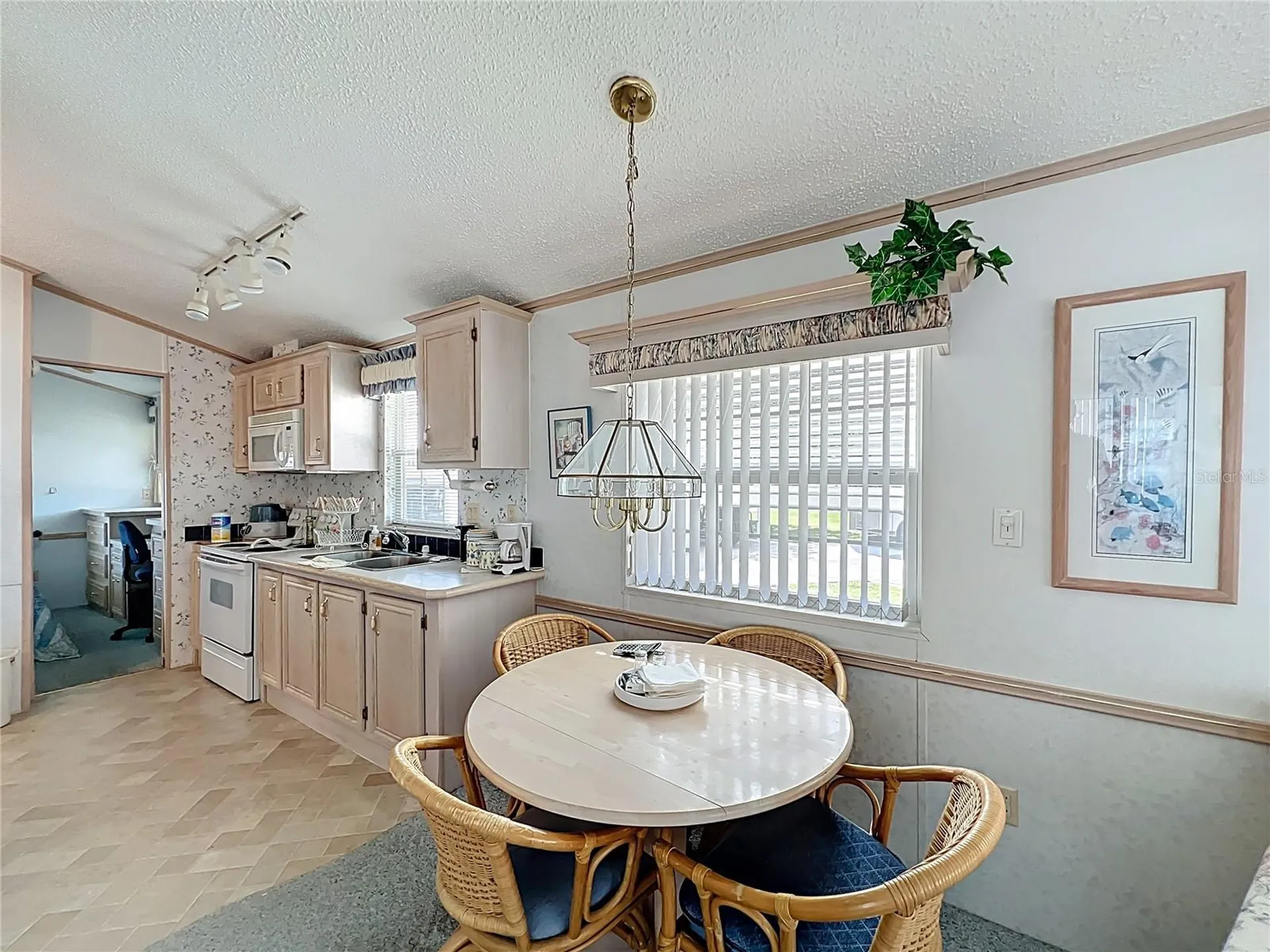 194 Big Pine Avenue S Frostproof FL 33843